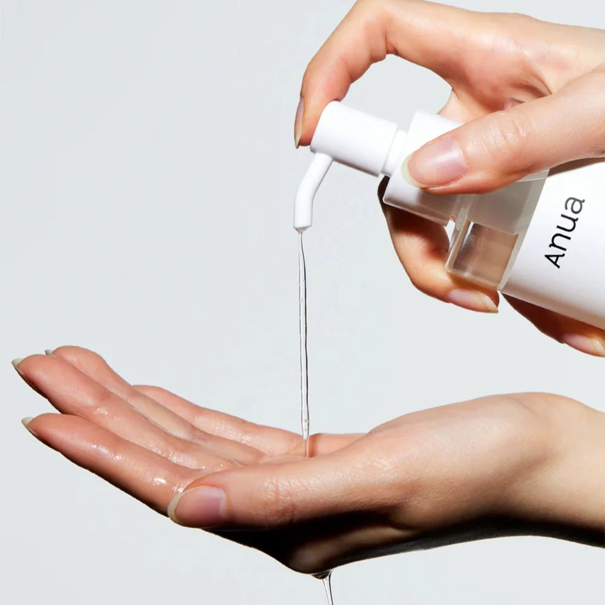 غسول انوا الزيتي للبشرة الحساسة - 200مل | Anua Heartleaf Pore Control Cleansing Oil Mild - Image 3