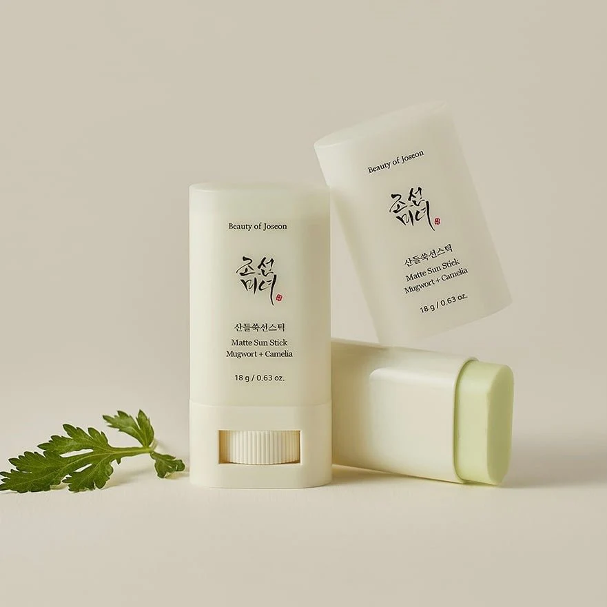 بيوتي اوف جوسيون واقي شمس ستك - 18غرام | Beauty Of Joseon Matte Sun Stick Mugwort+Camelia SPF50 PA++++ - Image 4