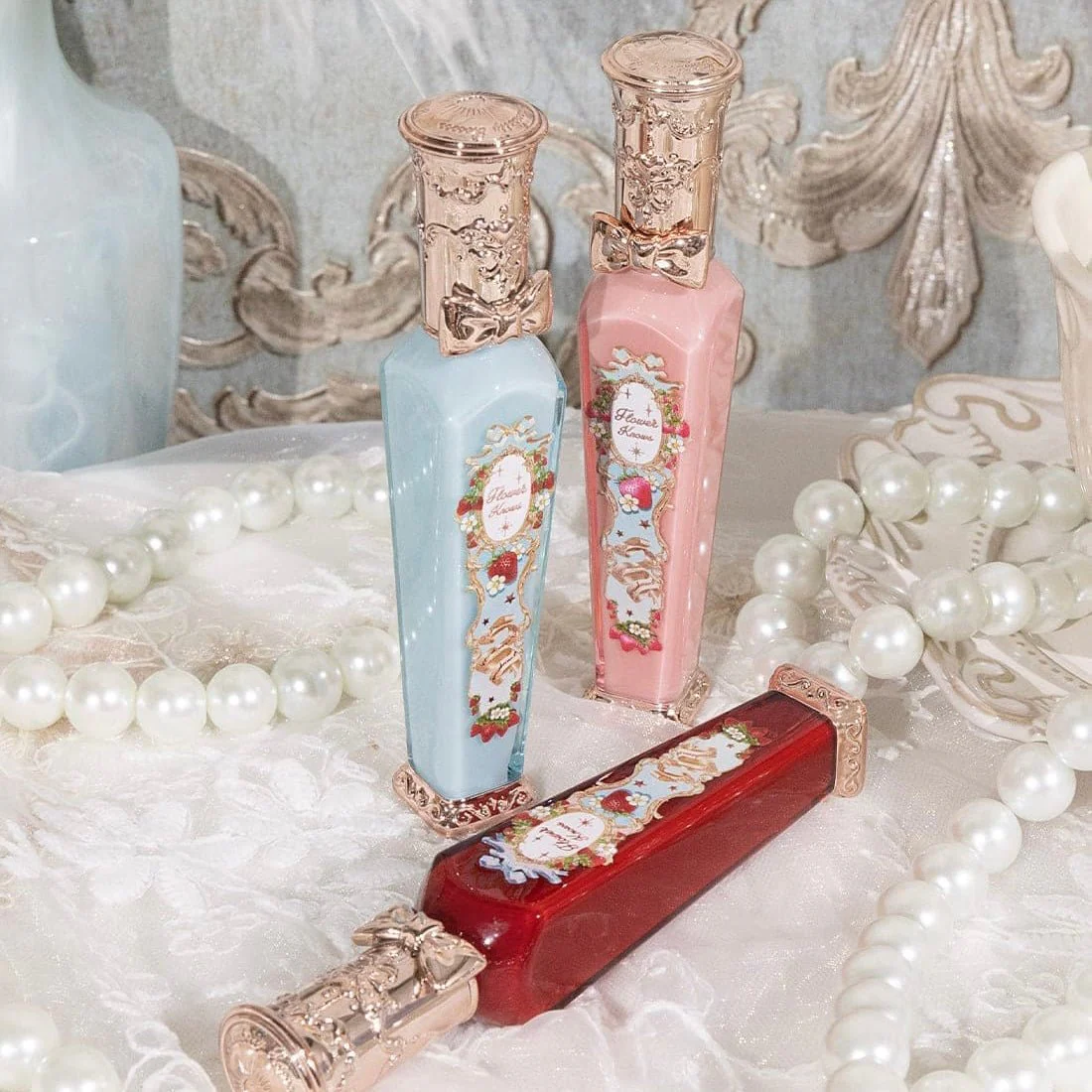 احمر شفاه ستروبيري فلاور نوز | Flower knows Strawberry Rococo Cloud Lip Cream - Image 11