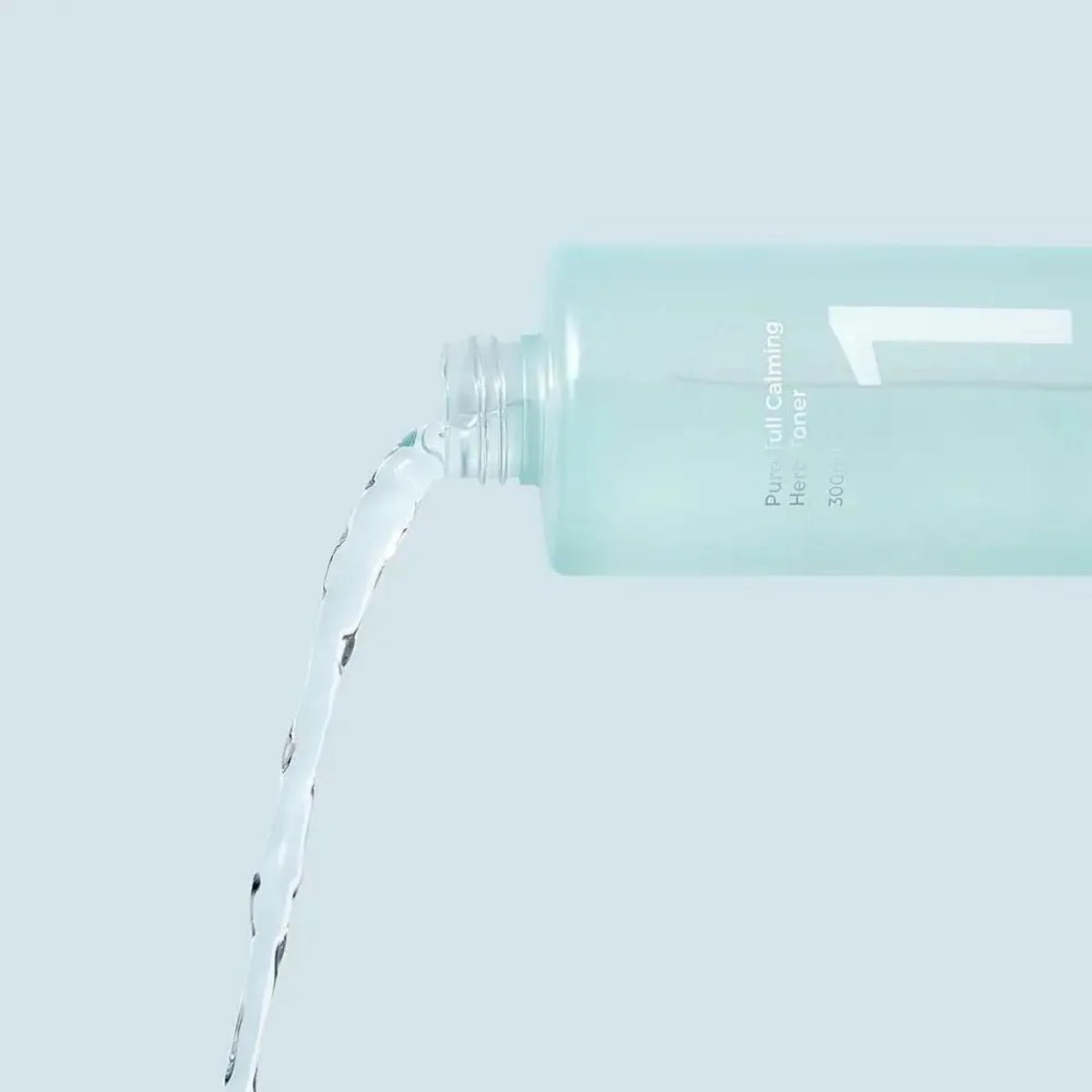 تونر الاعشاب المهدئ نمبوزين - 300مل | Numbuzin No.1 Pure-Full Calming Herb Toner - Image 4